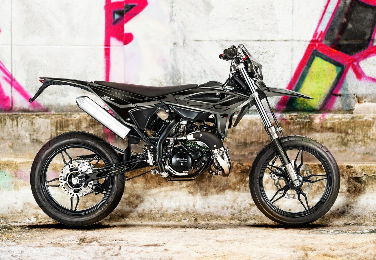 RR 50 2T Supermoto – X Special Edition